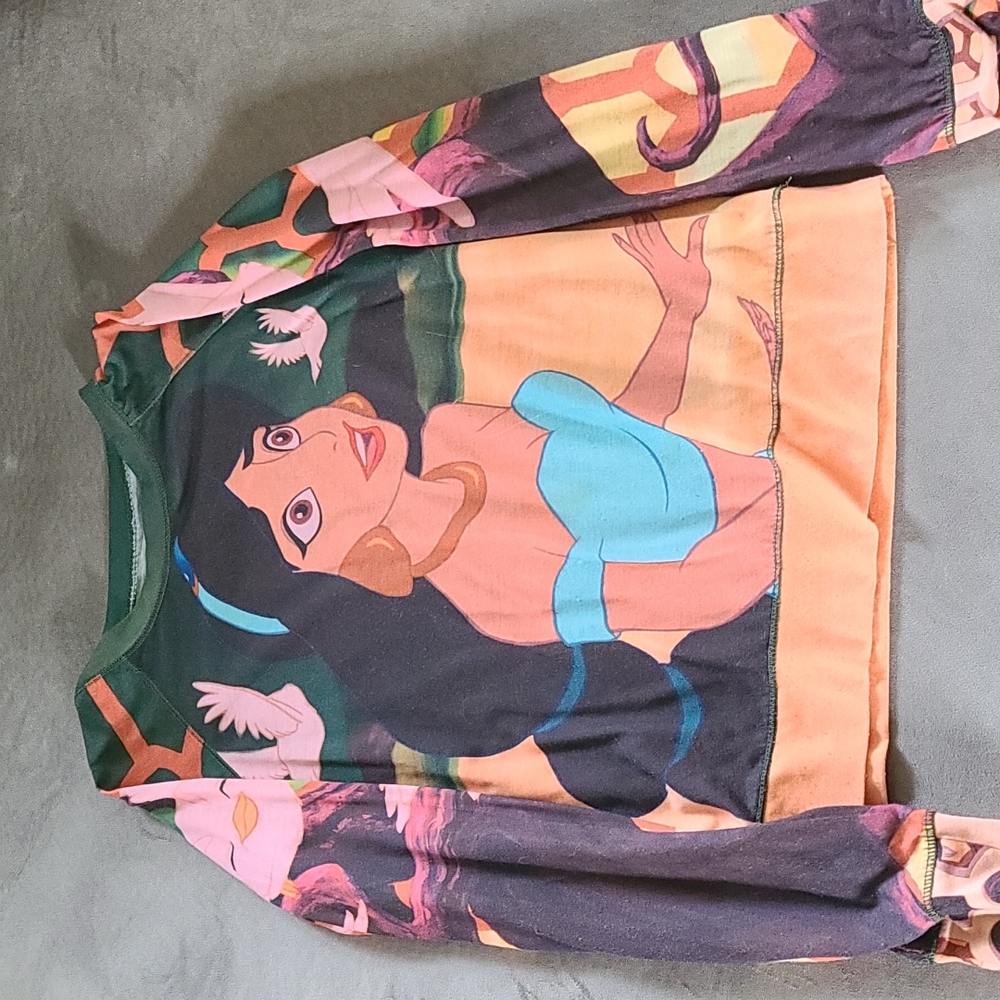 Jasmine disney sweater